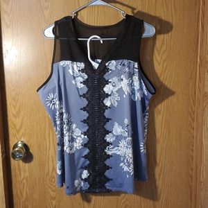 Womans sleeveless shirt